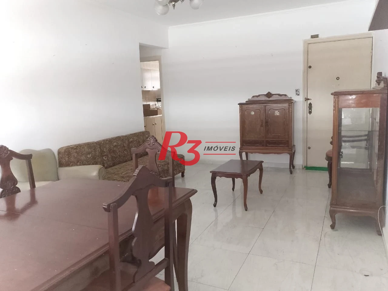 Apartamento com 2 dormitórios à venda, 98 m² por R$ 550.000,00 - Gonzaga - Santos/SP