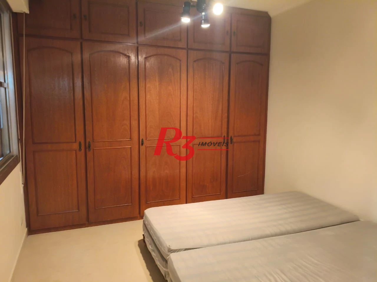 Apartamento à venda, 80 m² por R$ 590.000,00 - Pompéia - Santos/SP