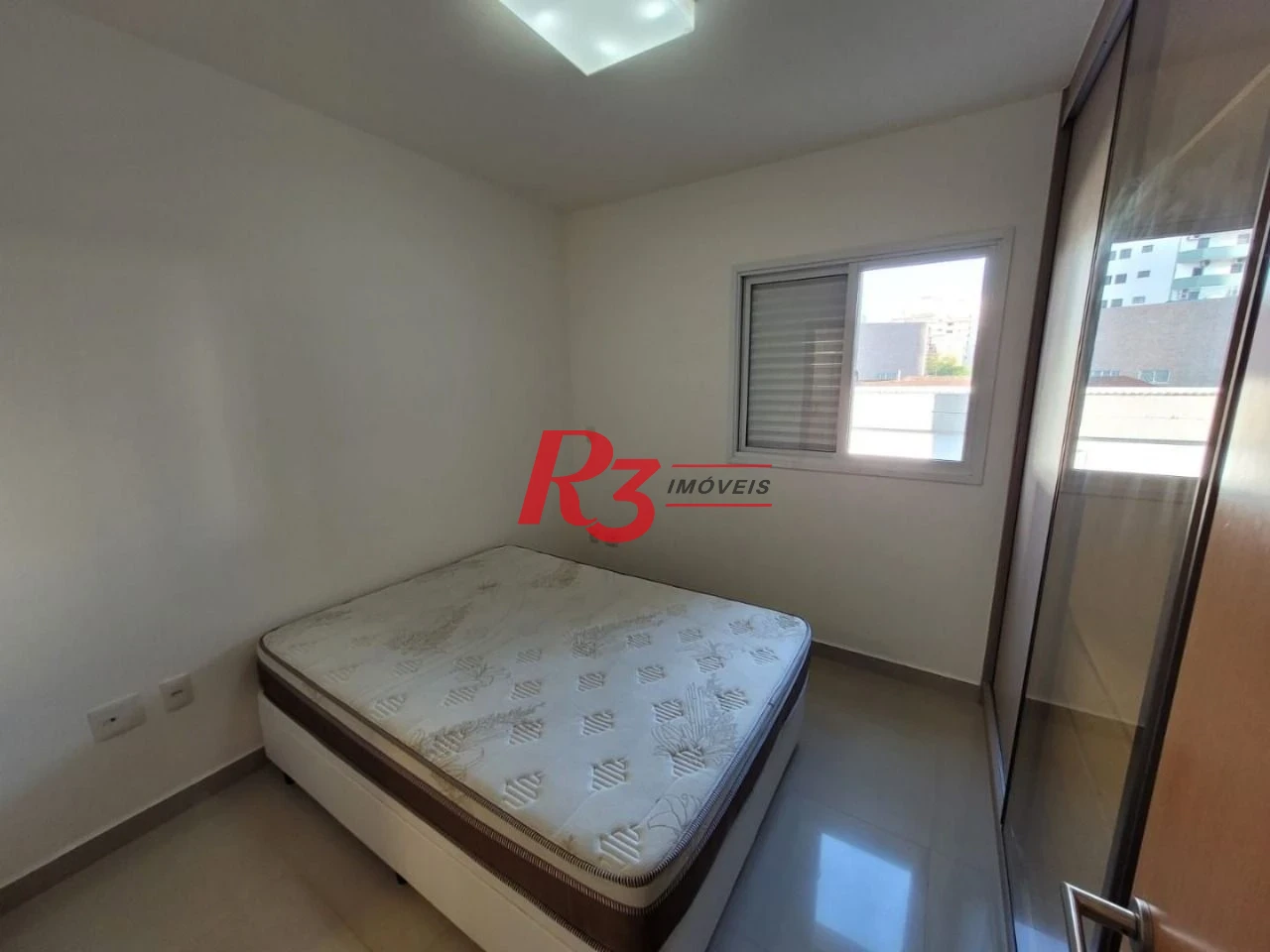 Apartamento à venda, 52 m² por R$ 640.000,00 - Embaré - Santos/SP
