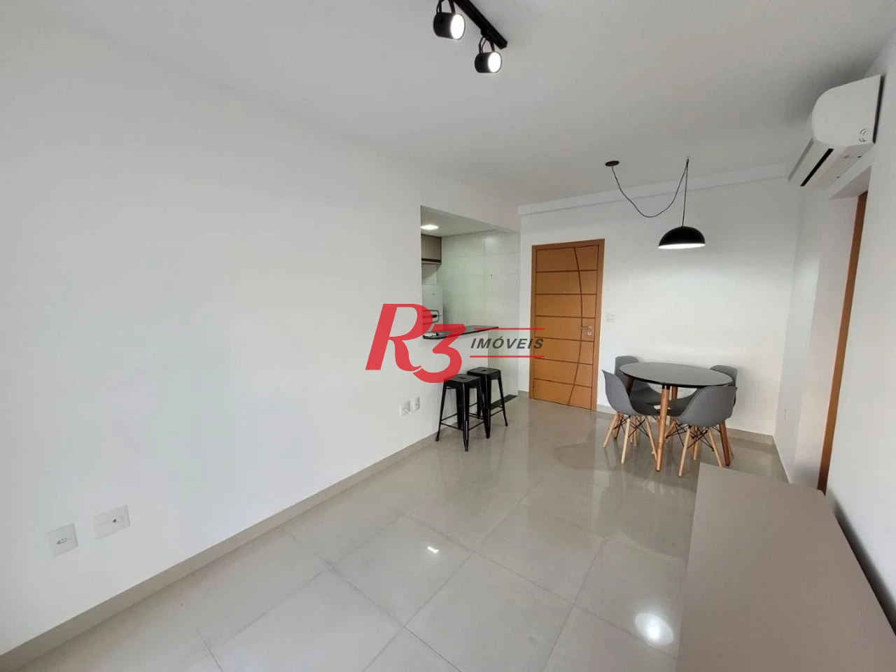 Apartamento à venda, 52 m² por R$ 640.000,00 - Embaré - Santos/SP