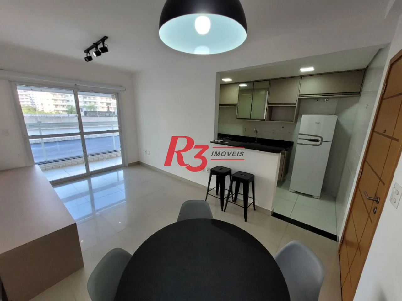 Apartamento à venda, 52 m² por R$ 640.000,00 - Embaré - Santos/SP