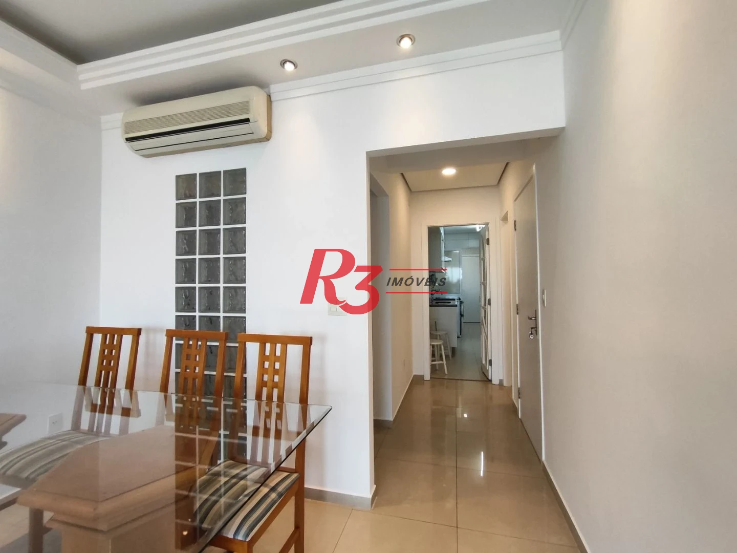 Apartamento com 3 dormitórios para alugar, 94 m² por R$ 7.000,00/mês - Gonzaga - Santos/SP