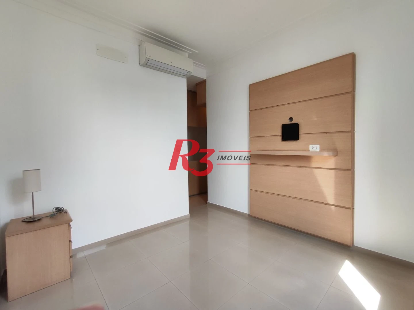 Apartamento com 3 dormitórios para alugar, 94 m² por R$ 7.000,00/mês - Gonzaga - Santos/SP