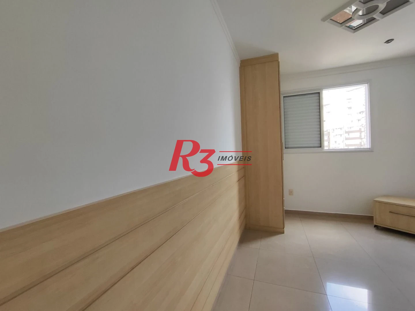 Apartamento com 3 dormitórios para alugar, 94 m² por R$ 7.000,00/mês - Gonzaga - Santos/SP