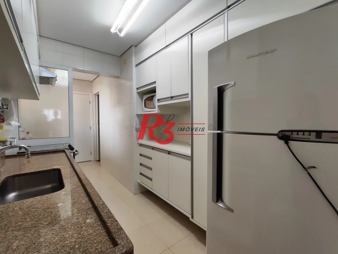 Apartamento com 3 dormitórios para alugar, 94 m² por R$ 7.000,00/mês - Gonzaga - Santos/SP