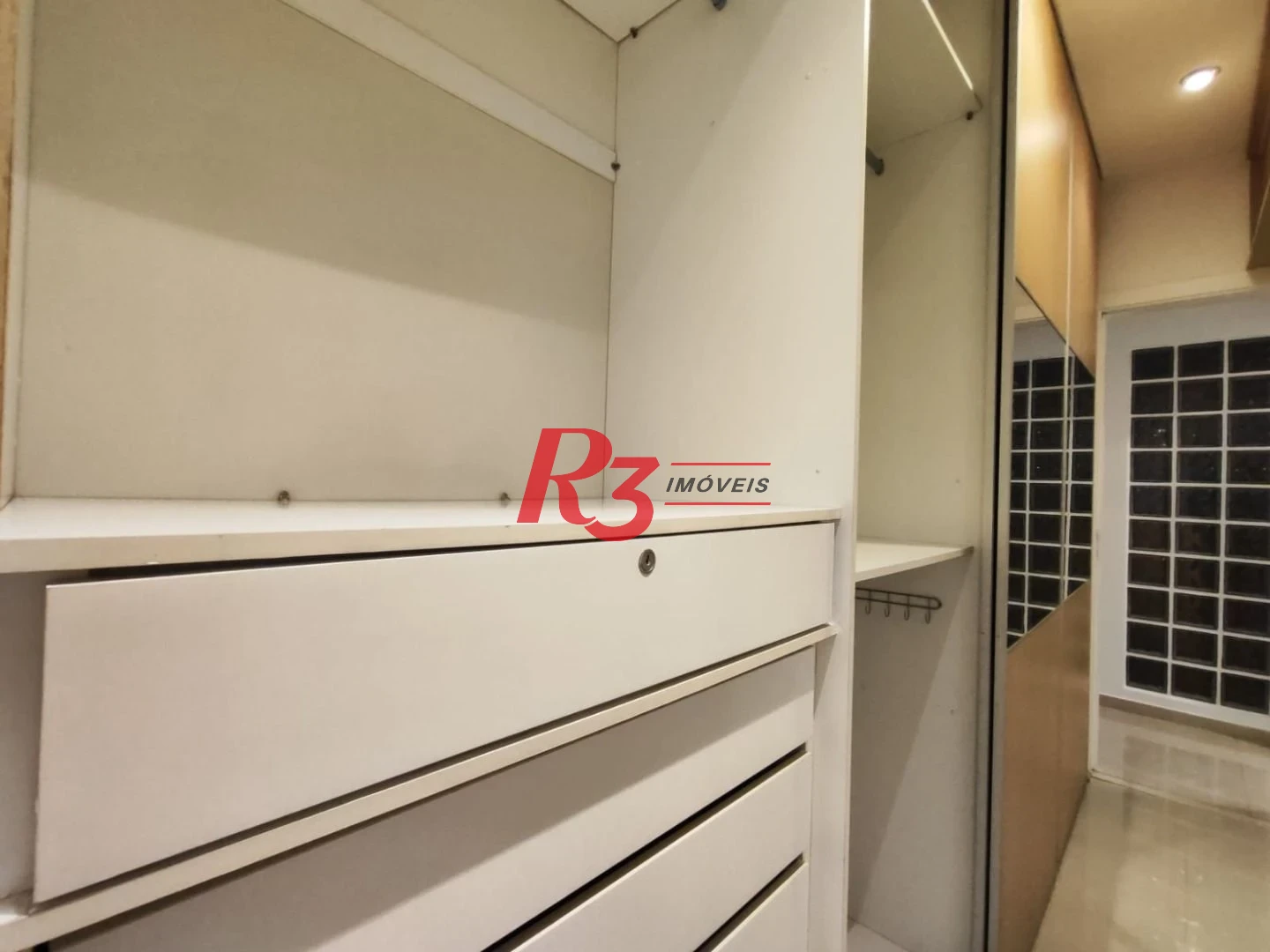 Apartamento com 3 dormitórios para alugar, 94 m² por R$ 7.000,00/mês - Gonzaga - Santos/SP