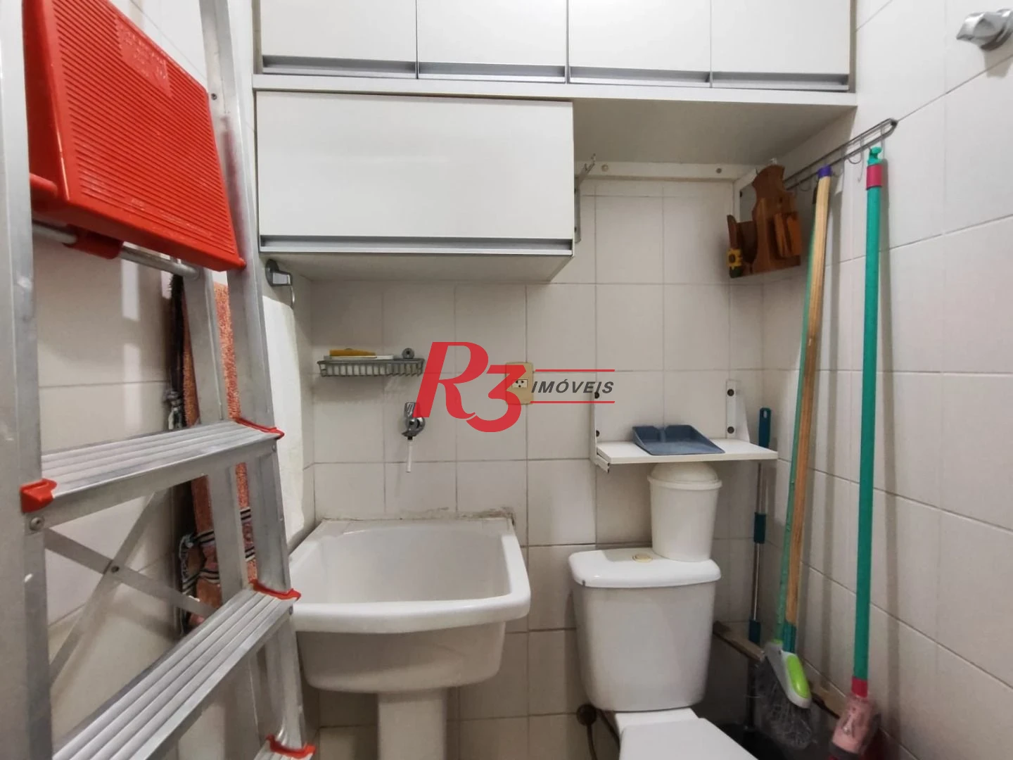 Apartamento com 3 dormitórios para alugar, 94 m² por R$ 7.000,00/mês - Gonzaga - Santos/SP