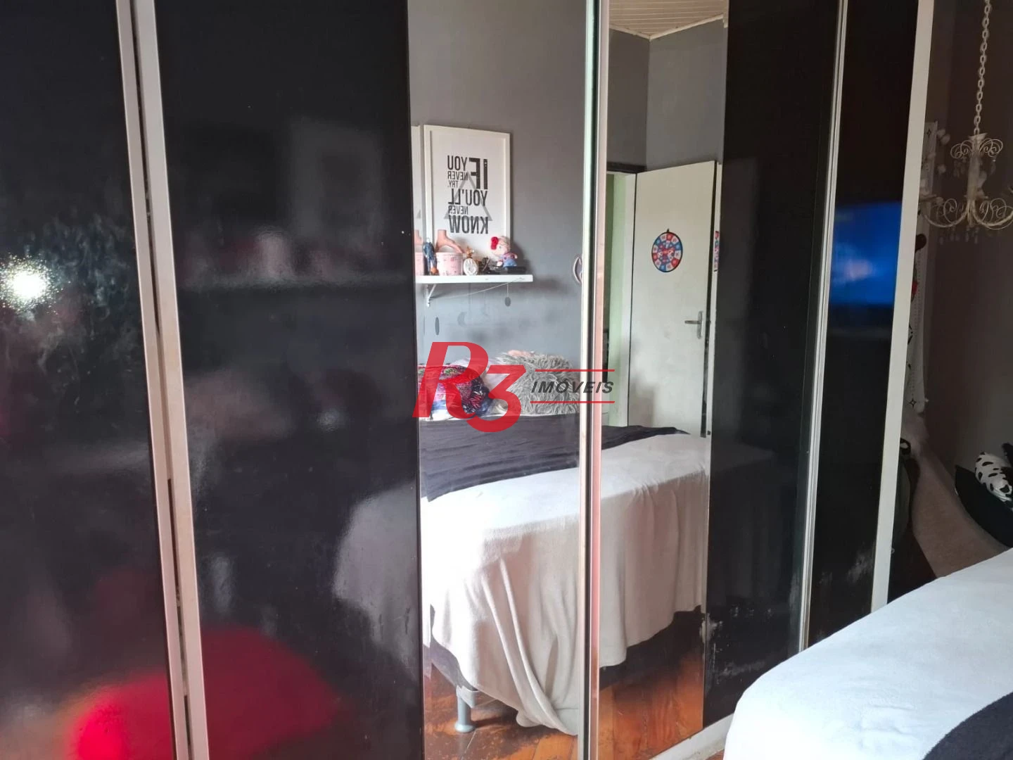 Sobrado à venda, 220 m² por R$ 690.000,00 - Vila Matias - Santos/SP