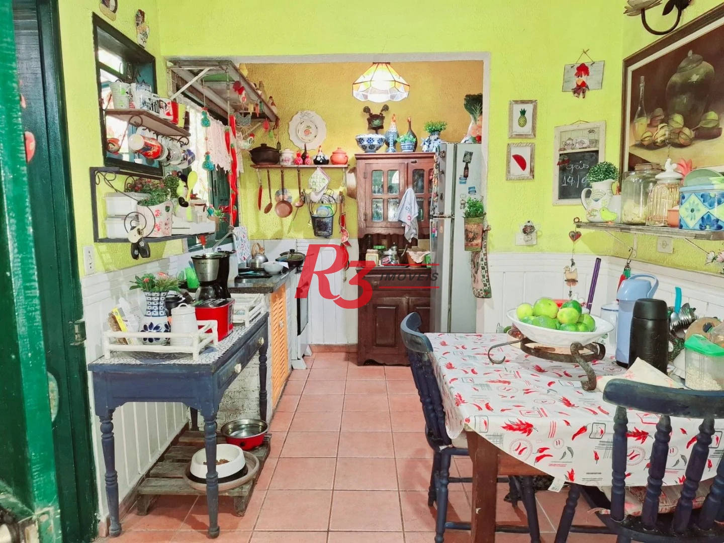 Sobrado à venda, 220 m² por R$ 690.000,00 - Vila Matias - Santos/SP