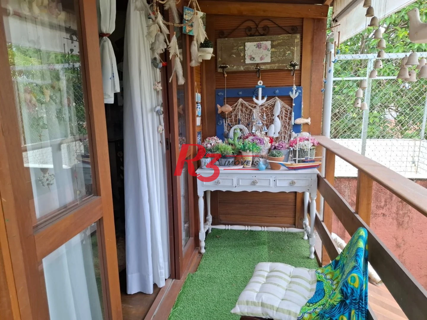 Sobrado à venda, 220 m² por R$ 690.000,00 - Vila Matias - Santos/SP