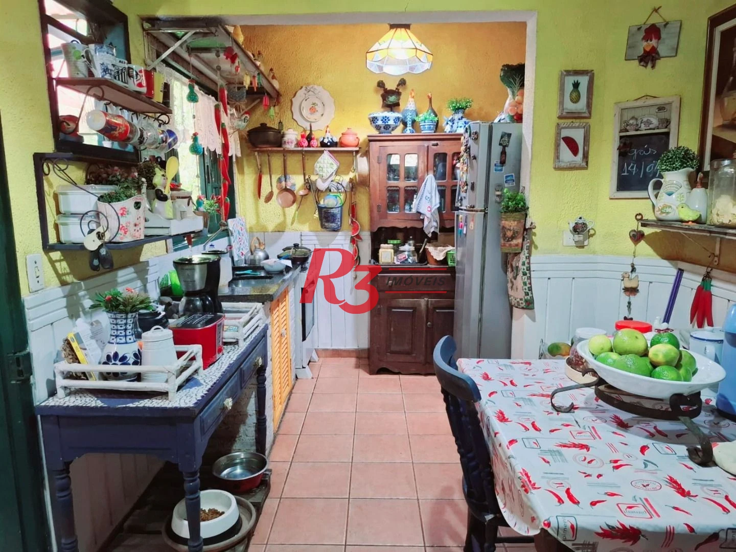 Sobrado à venda, 220 m² por R$ 690.000,00 - Vila Matias - Santos/SP