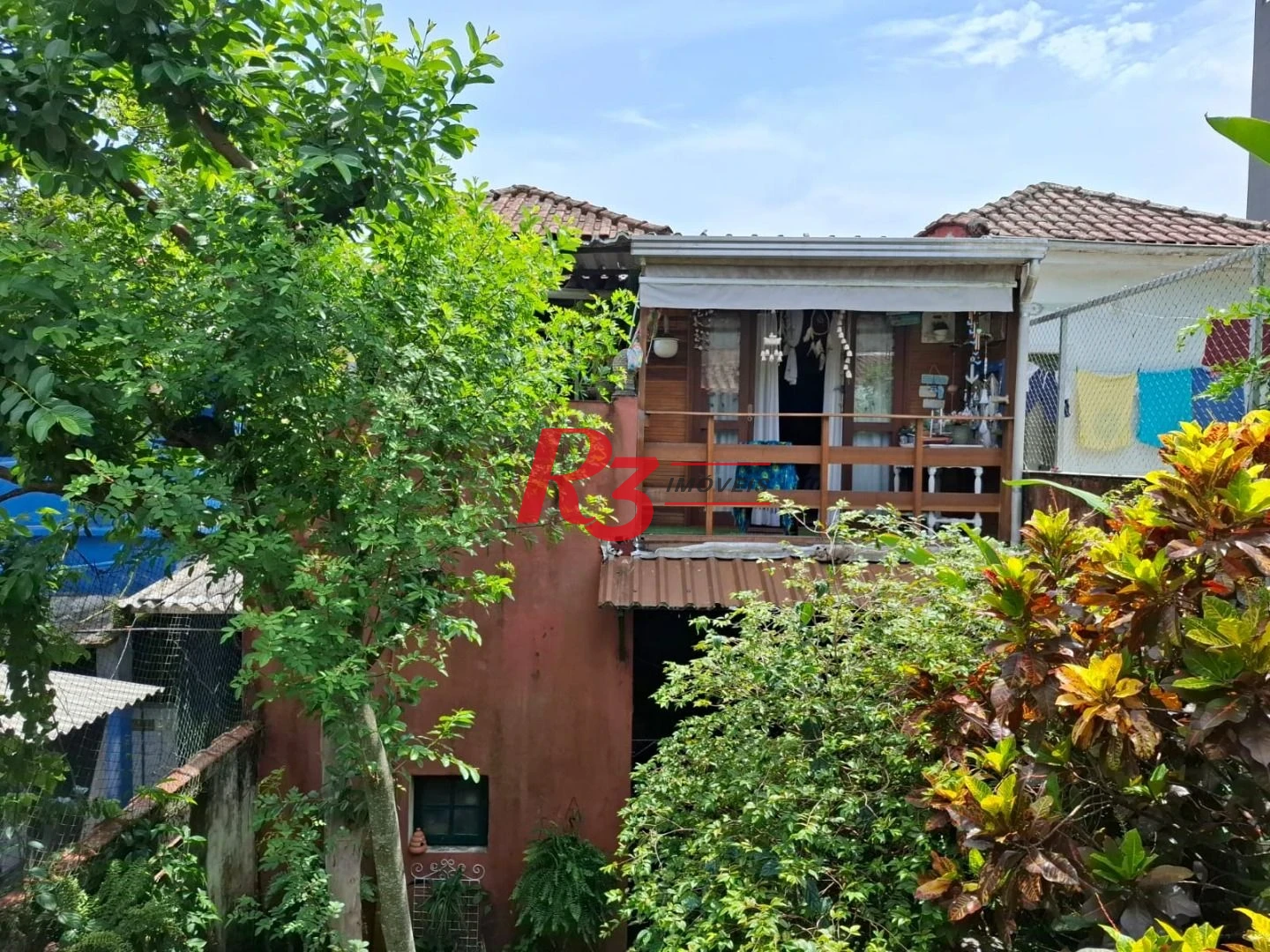 Sobrado à venda, 220 m² por R$ 690.000,00 - Vila Matias - Santos/SP