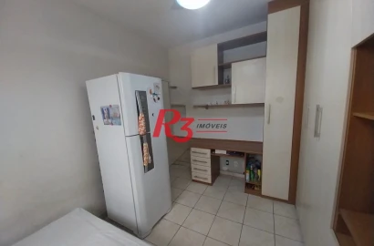 Apartamento térreo com 2 dormitórios à venda, 70 m² por R$ 318.000 - Campo Grande - Santos/SP