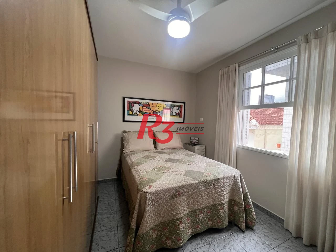 Apartamento com 2 dormitórios à venda, 40 m² por R$ 440.000,00 - Gonzaga - Santos/SP