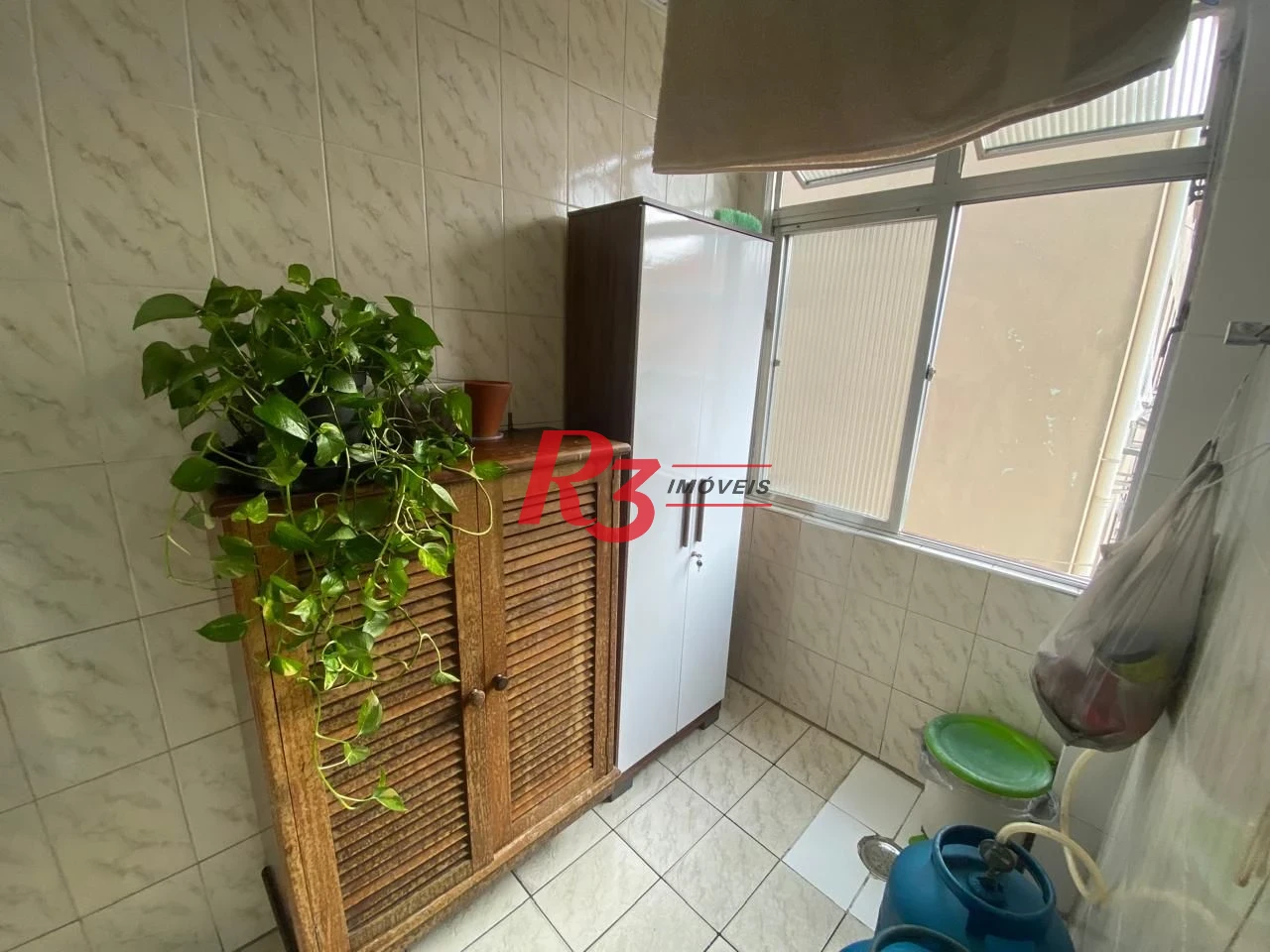 Apartamento com 2 dormitórios à venda, 40 m² por R$ 440.000,00 - Gonzaga - Santos/SP