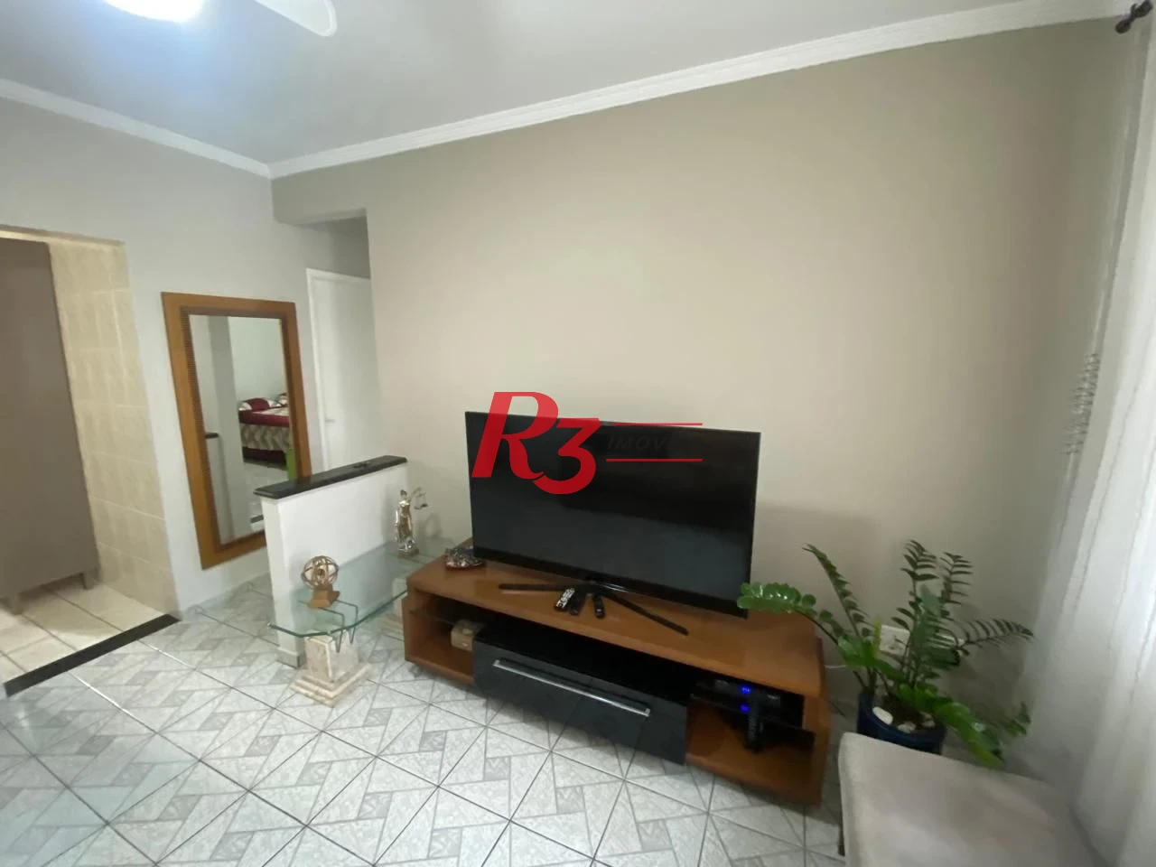 Apartamento com 2 dormitórios à venda, 40 m² por R$ 440.000,00 - Gonzaga - Santos/SP