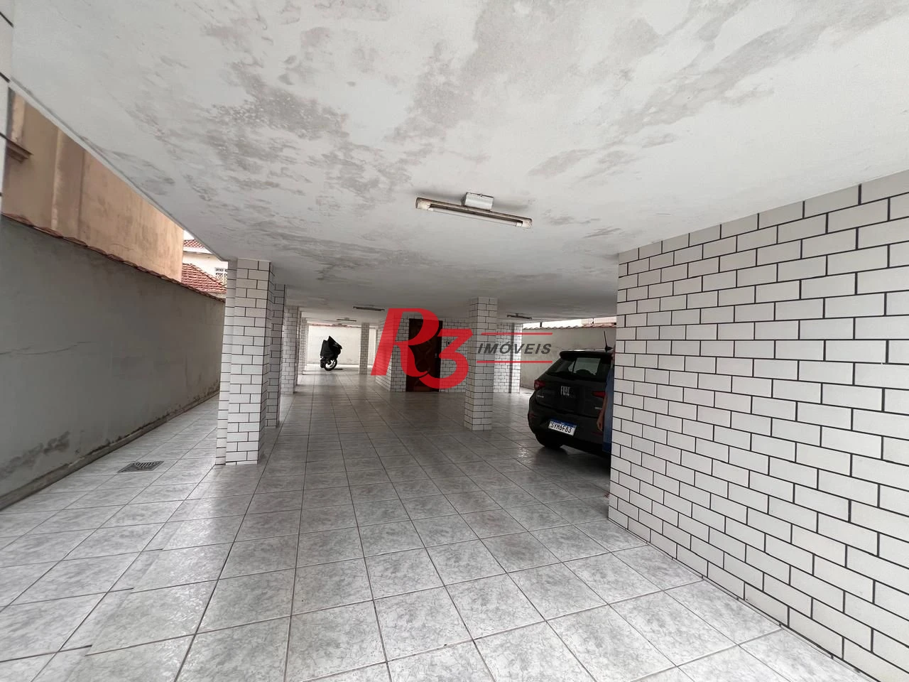 Apartamento com 2 dormitórios à venda, 40 m² por R$ 440.000,00 - Gonzaga - Santos/SP