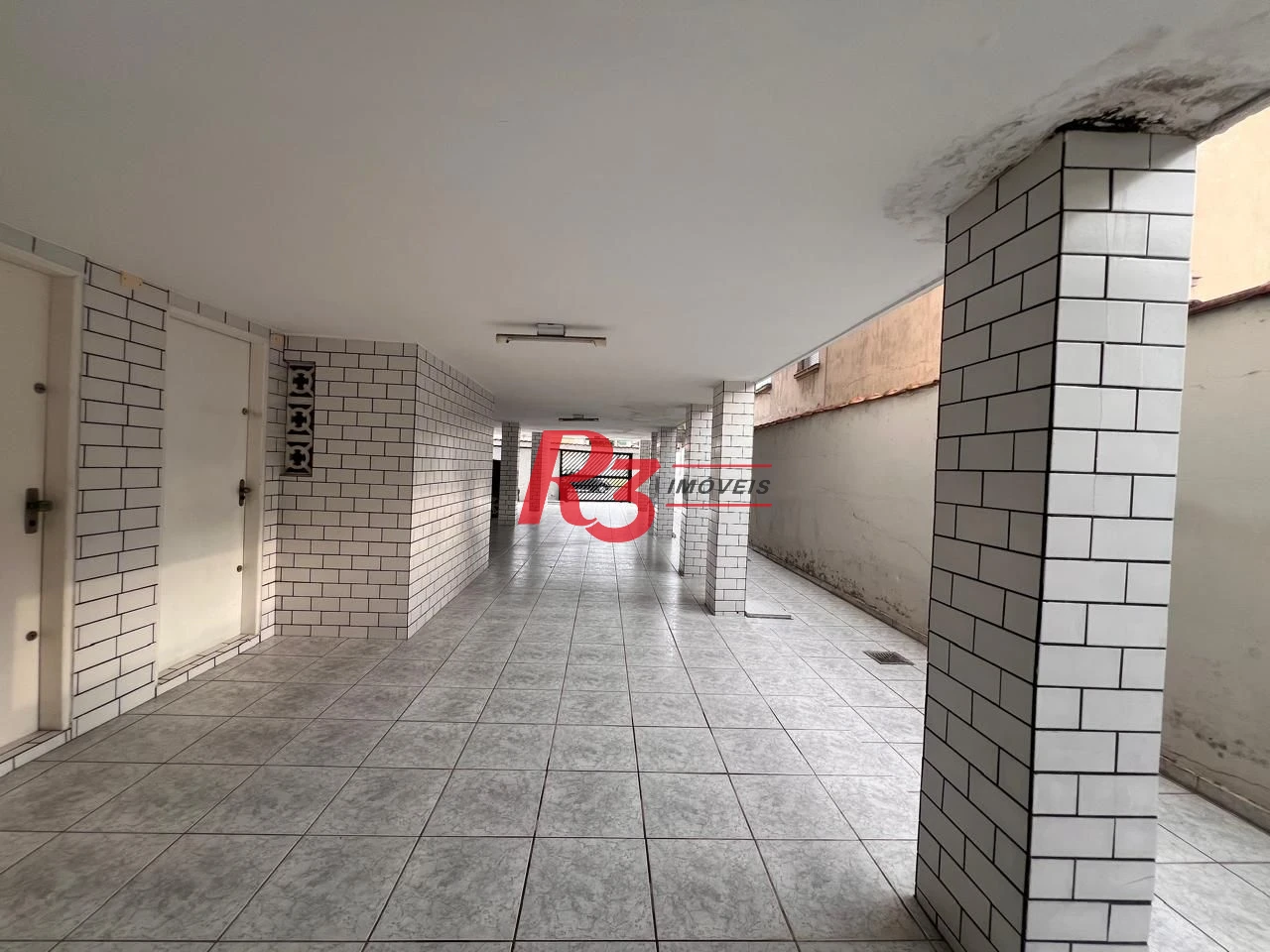 Apartamento com 2 dormitórios à venda, 40 m² por R$ 440.000,00 - Gonzaga - Santos/SP