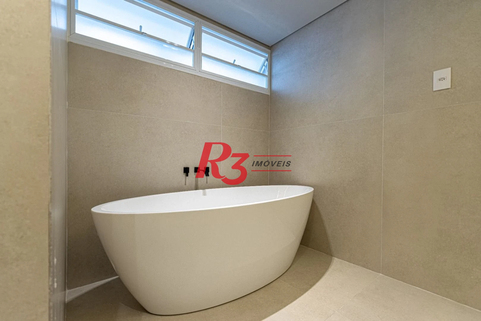 Apartamento à venda, 160 m² por R$ 2.280.000,00 - Gonzaga - Santos/SP