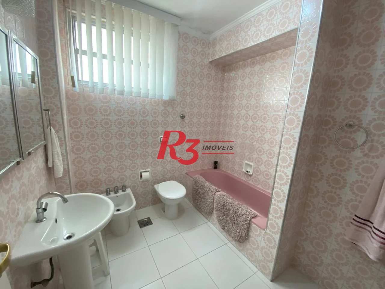 Apartamento à venda, 193 m² por R$ 1.290.000,00 - Embaré - Santos/SP
