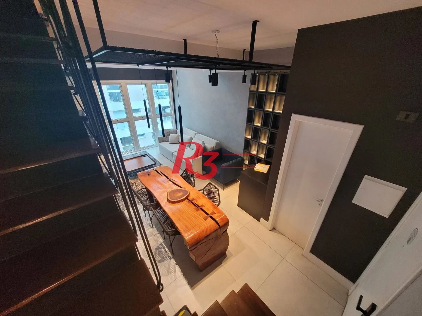 Loft com 1 dormitório, 69 m² - venda por R$ 920.000,00 ou aluguel por R$ 7.500,00/mês - Gonzaga - Santos/SP