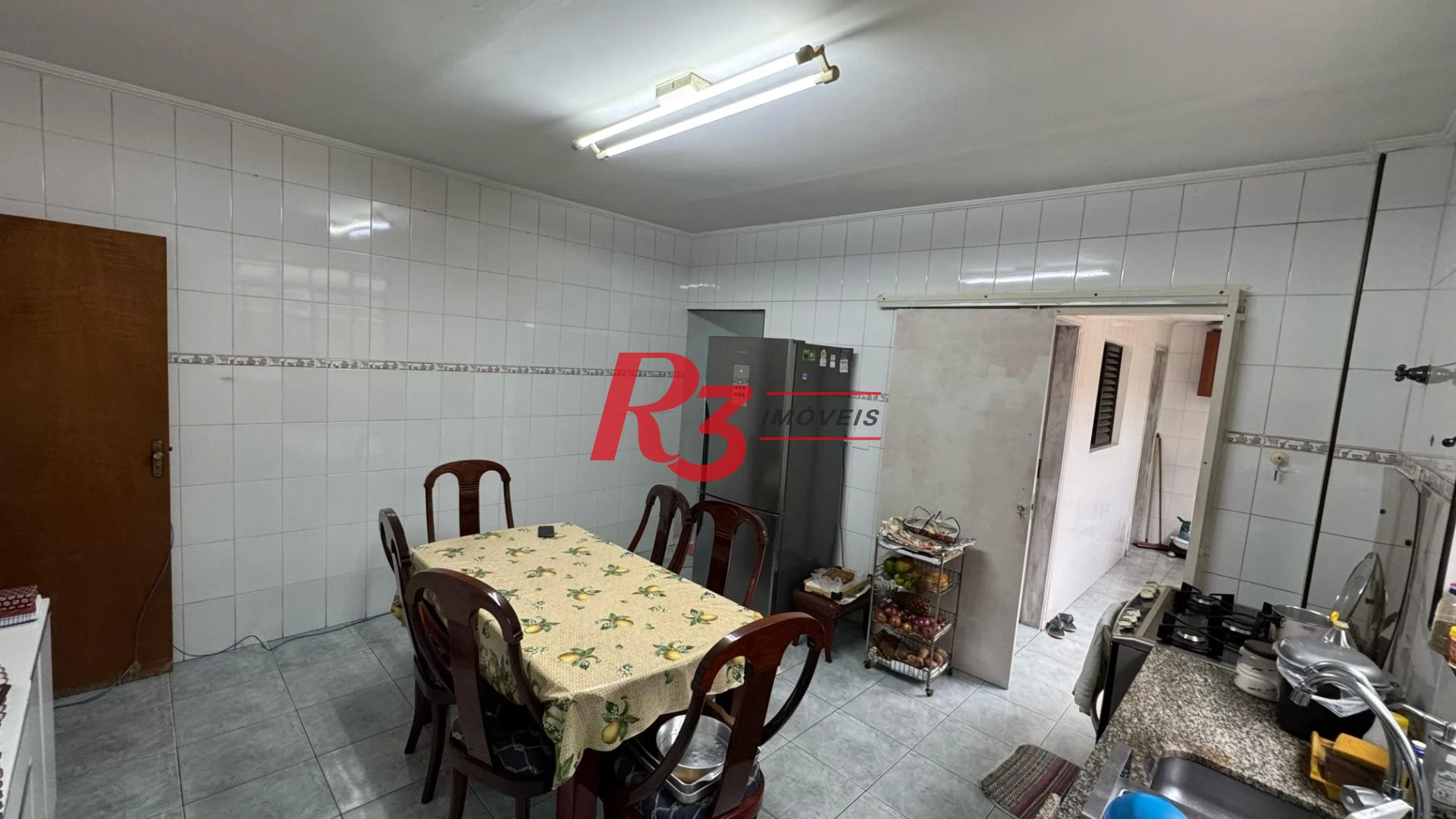 Casa com 3 dormitórios, 152 m² - venda por R$ 960.000,00 ou aluguel por R$ 5.000,00/mês - Campo Grande - Santos/SP