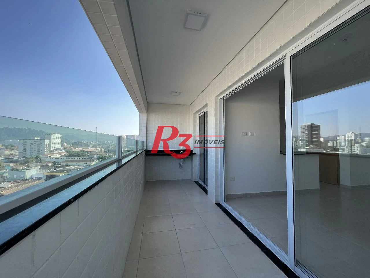 Apartamento com 2 dormitórios para alugar, 59 m² por R$ 4.000,02/mês - Macuco - Santos/SP