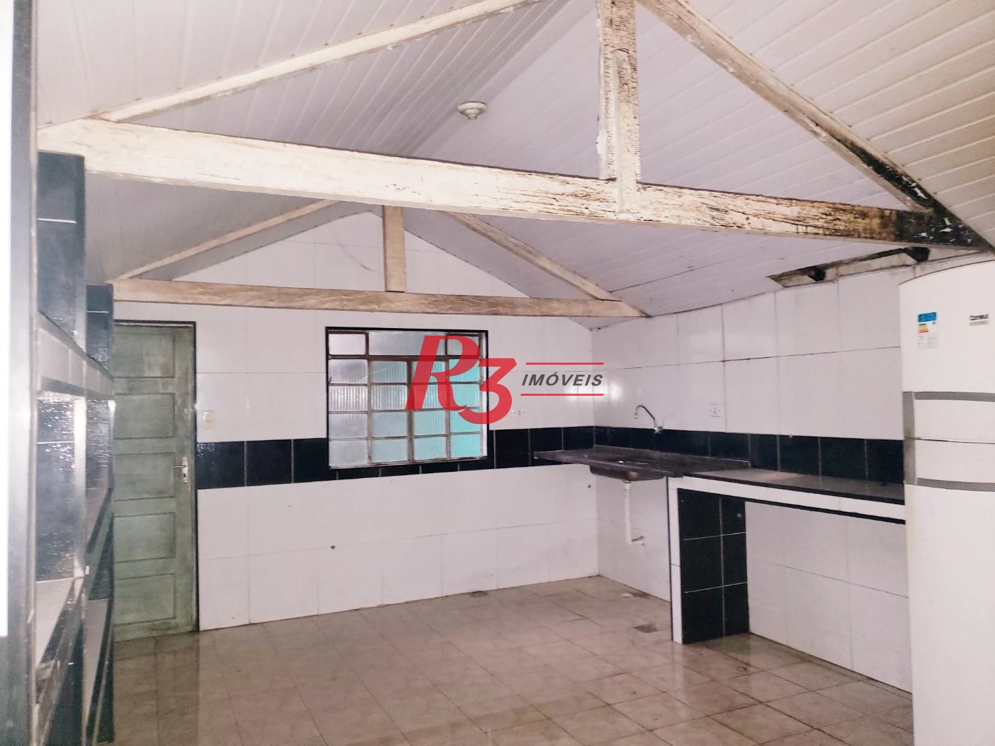 Galpão à venda,  por R$ 375.000 - Vila Nova - Santos/SP