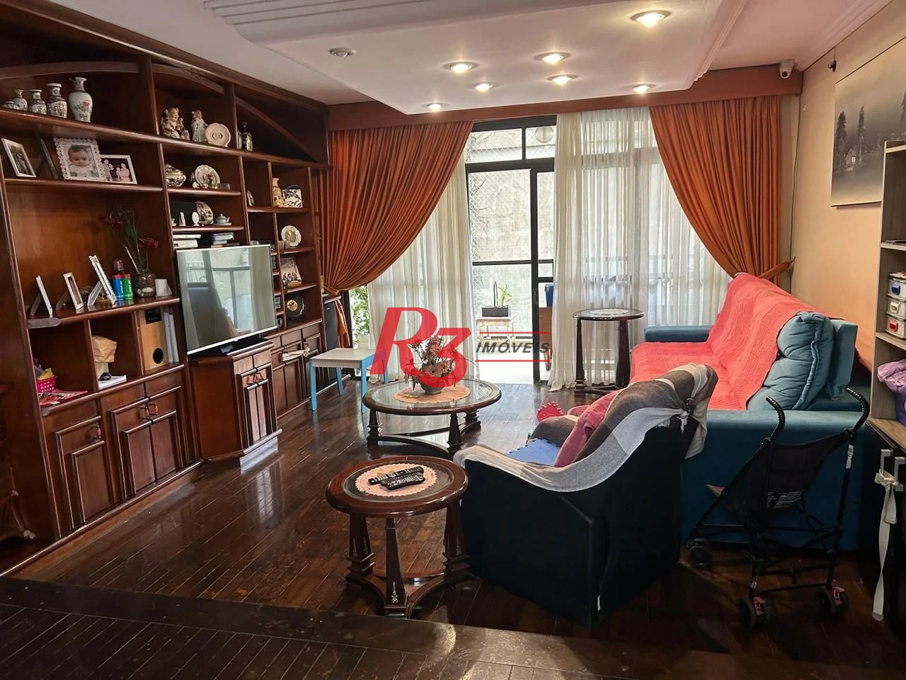 Apartamento com 3 quartos à venda, 165 m² por R$ 850.000 - Gonzaga - Santos/SP