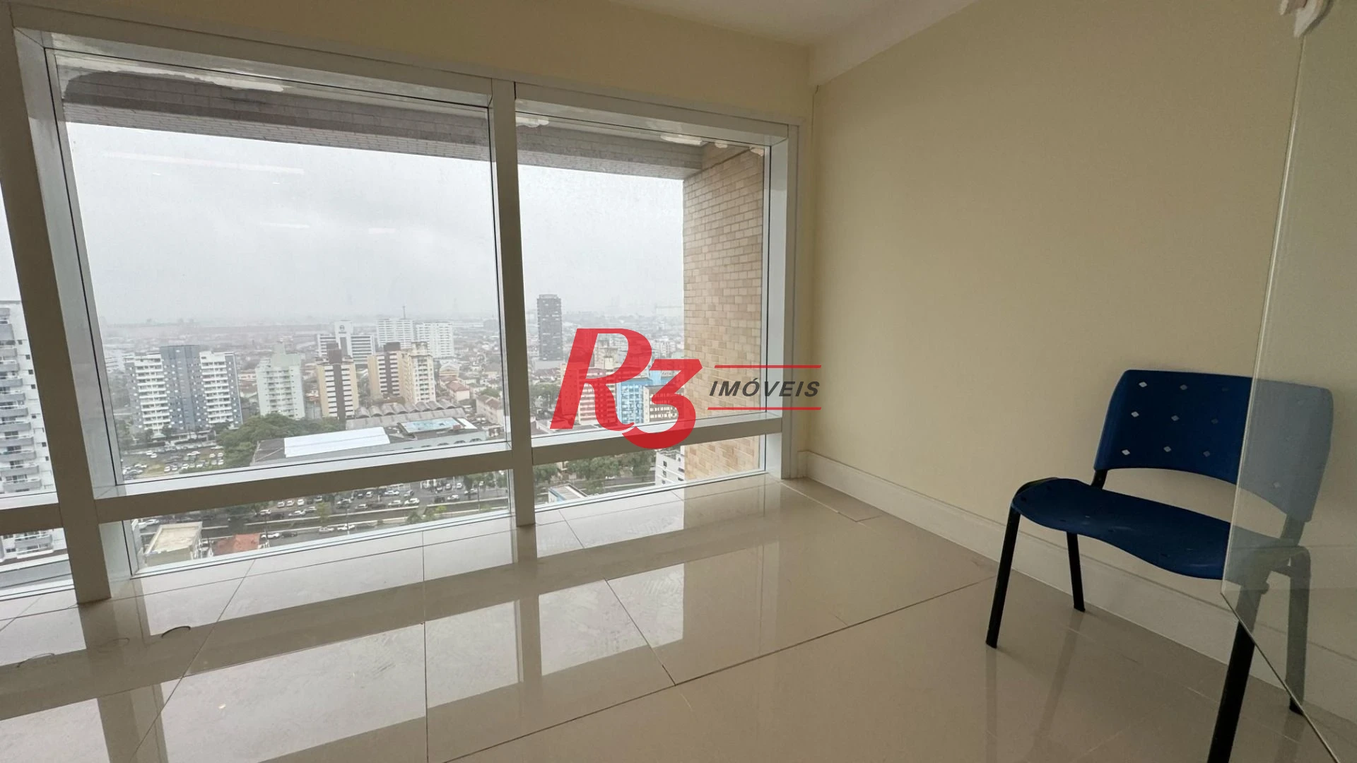 Sala, 72 m² - venda por R$ 600.000,00 ou aluguel por R$ 6.000,00/mês - Vila Matias - Santos/SP
