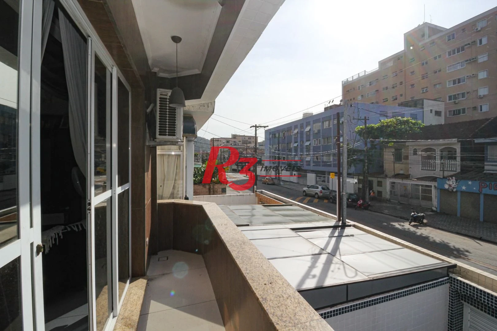 Casa com 5 dormitórios à venda, 367 m² por R$ 1.810.000,00 - Marapé - Santos/SP