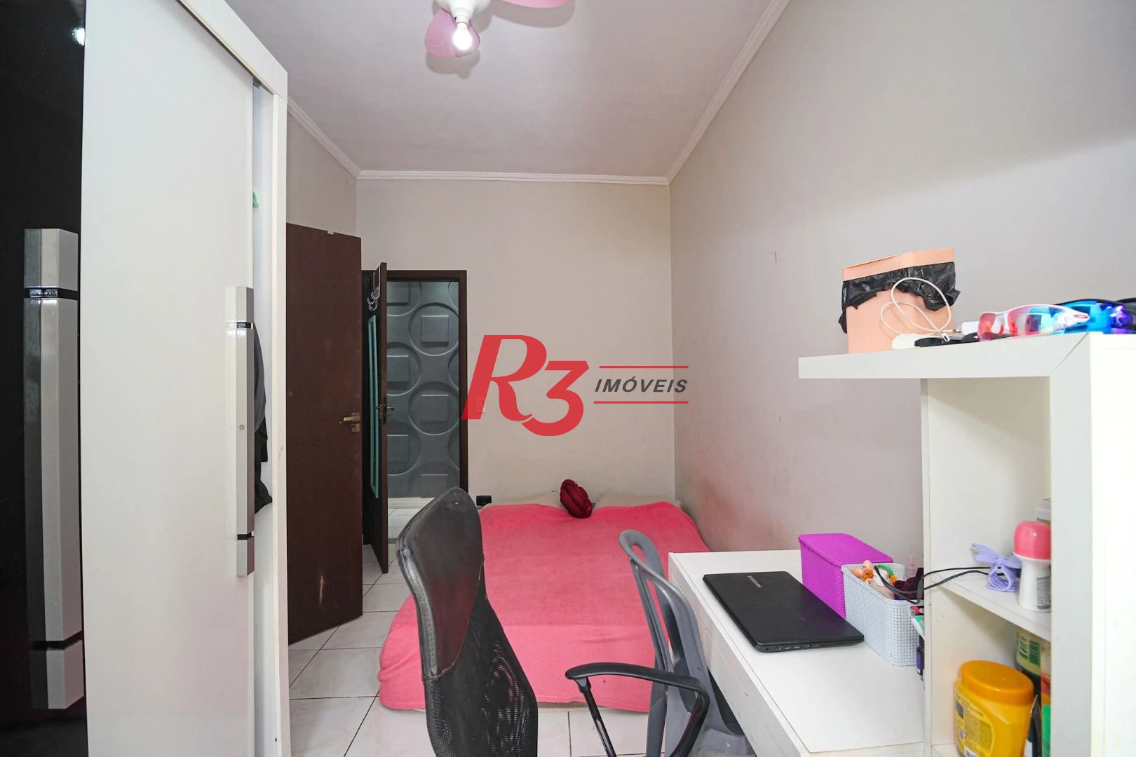 Casa com 5 dormitórios à venda, 367 m² por R$ 1.810.000,00 - Marapé - Santos/SP
