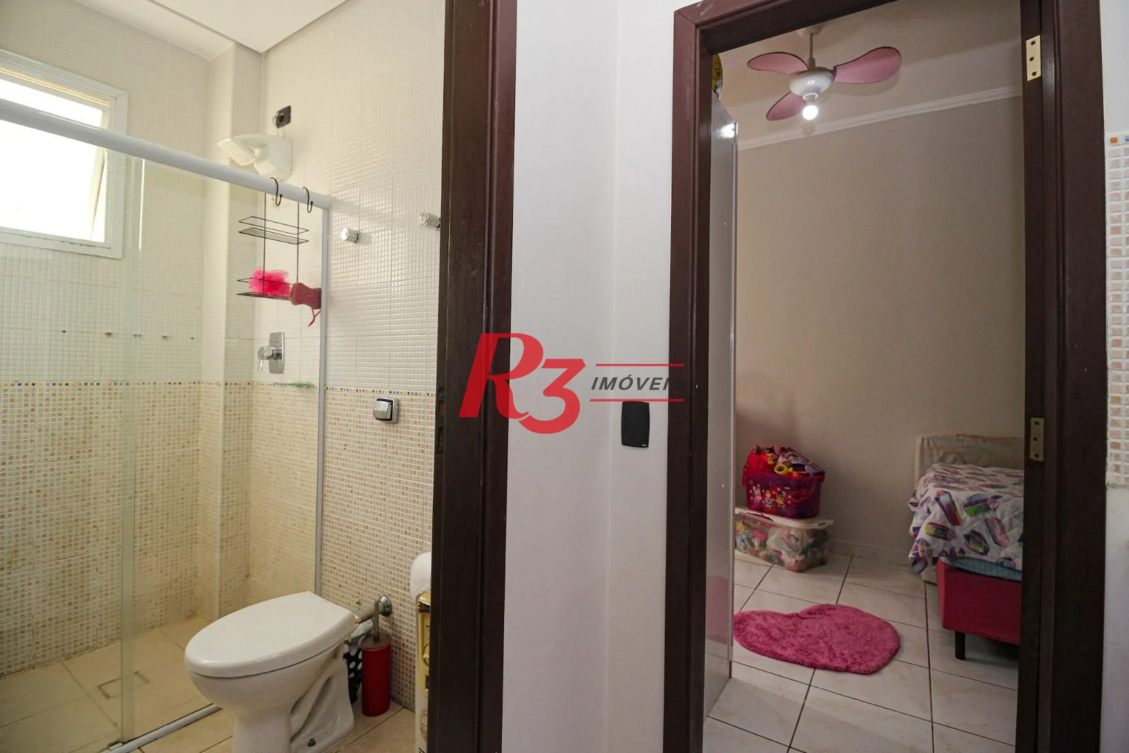 Casa com 5 dormitórios à venda, 367 m² por R$ 1.810.000,00 - Marapé - Santos/SP