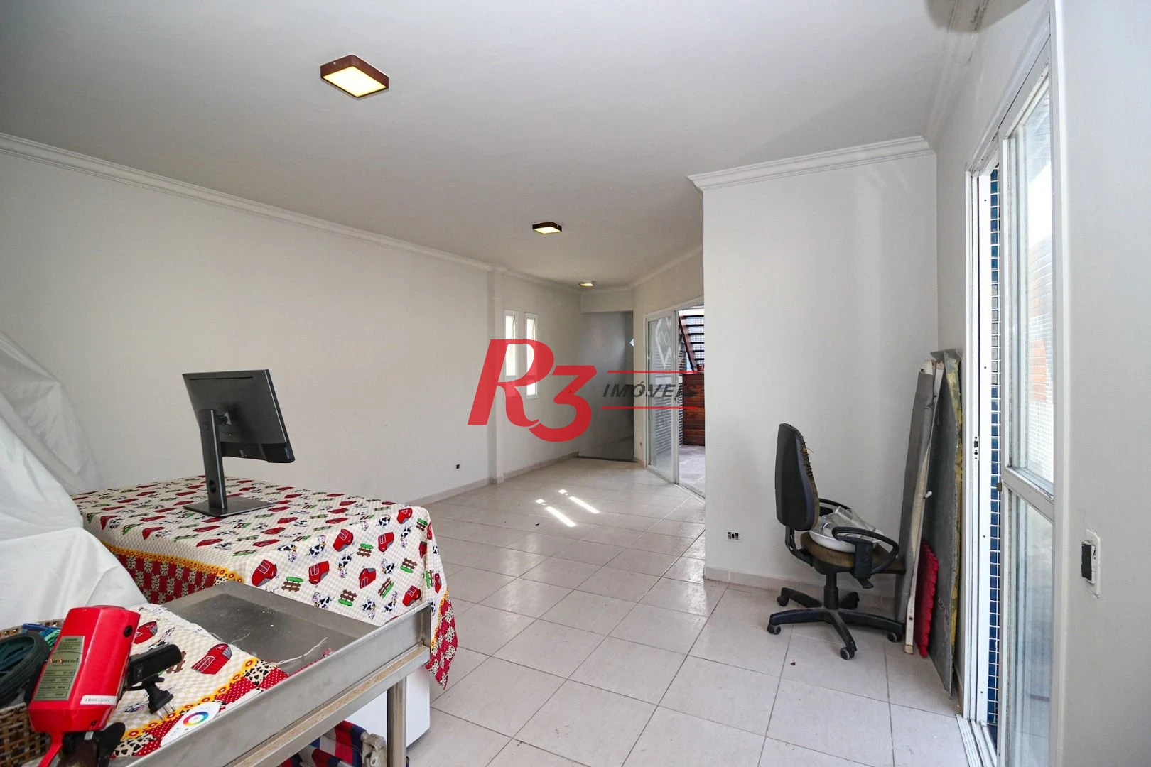 Casa com 5 dormitórios à venda, 367 m² por R$ 1.810.000,00 - Marapé - Santos/SP