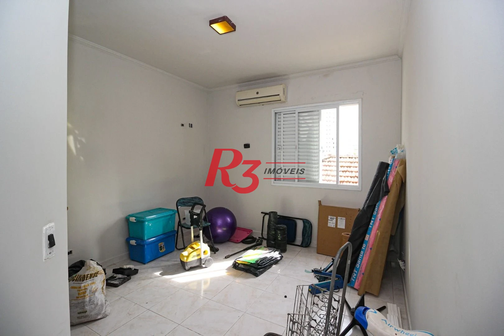 Casa com 5 dormitórios à venda, 367 m² por R$ 1.810.000,00 - Marapé - Santos/SP