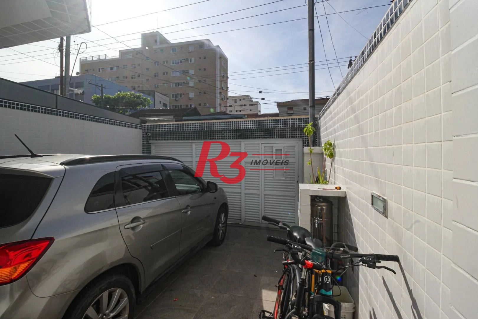 Casa com 5 dormitórios à venda, 367 m² por R$ 1.810.000,00 - Marapé - Santos/SP