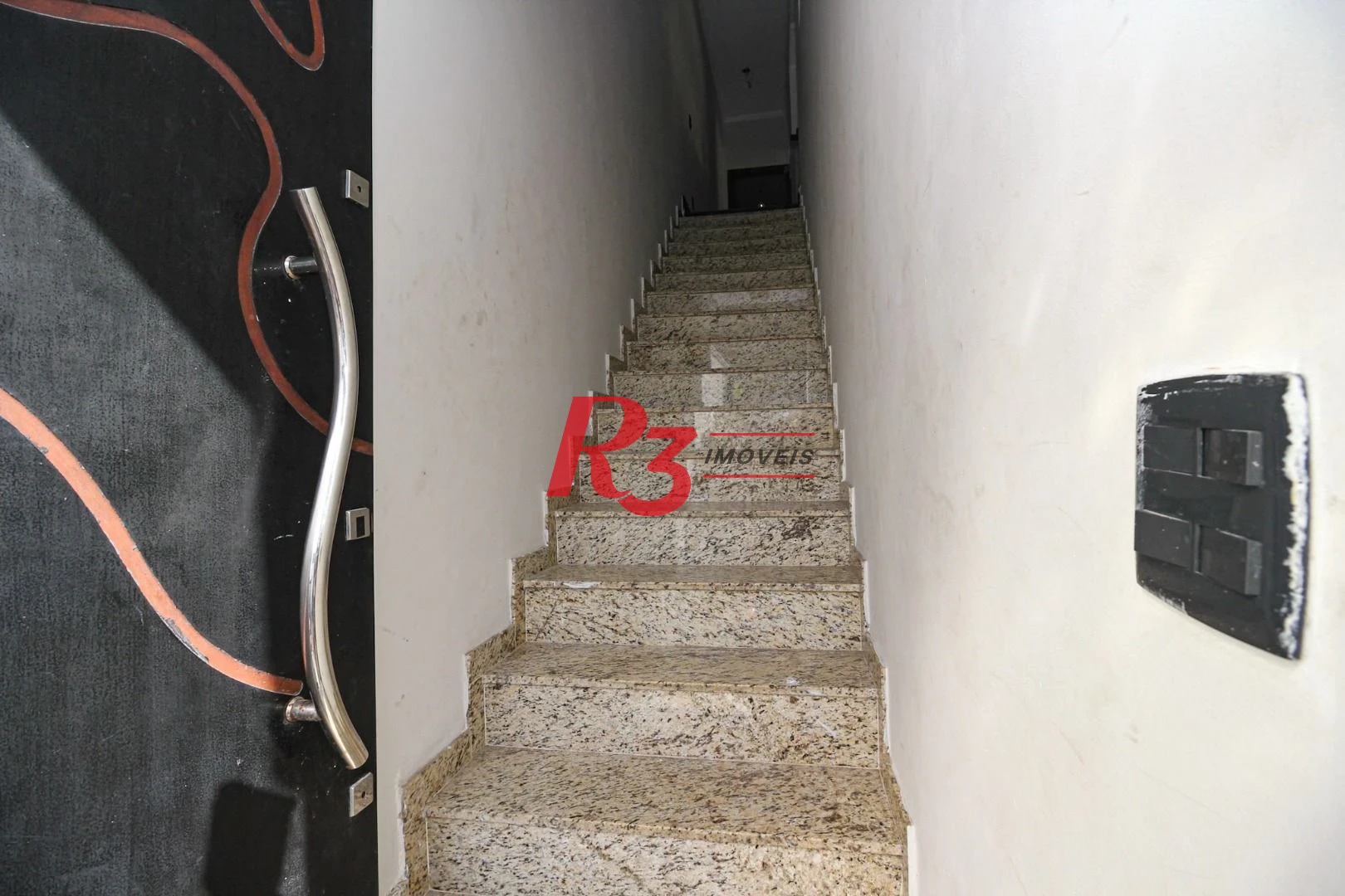 Casa com 5 dormitórios à venda, 367 m² por R$ 1.810.000,00 - Marapé - Santos/SP