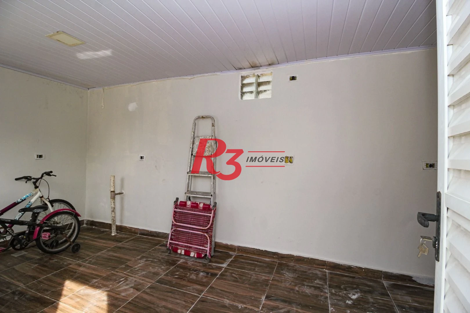 Casa com 5 dormitórios à venda, 367 m² por R$ 1.810.000,00 - Marapé - Santos/SP