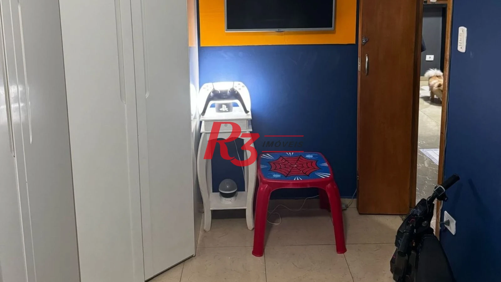 Apartamento com 2 dormitórios à venda, 70 m² por R$ 300.000,00 - Saboó - Santos/SP