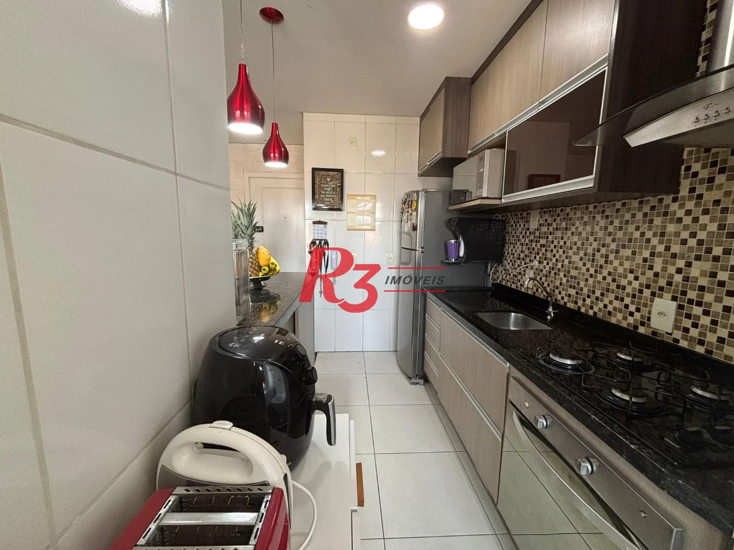 Apartamento com 2 dormitórios à venda, 64 m² por R$ 650.000,00 - Marapé - Santos/SP