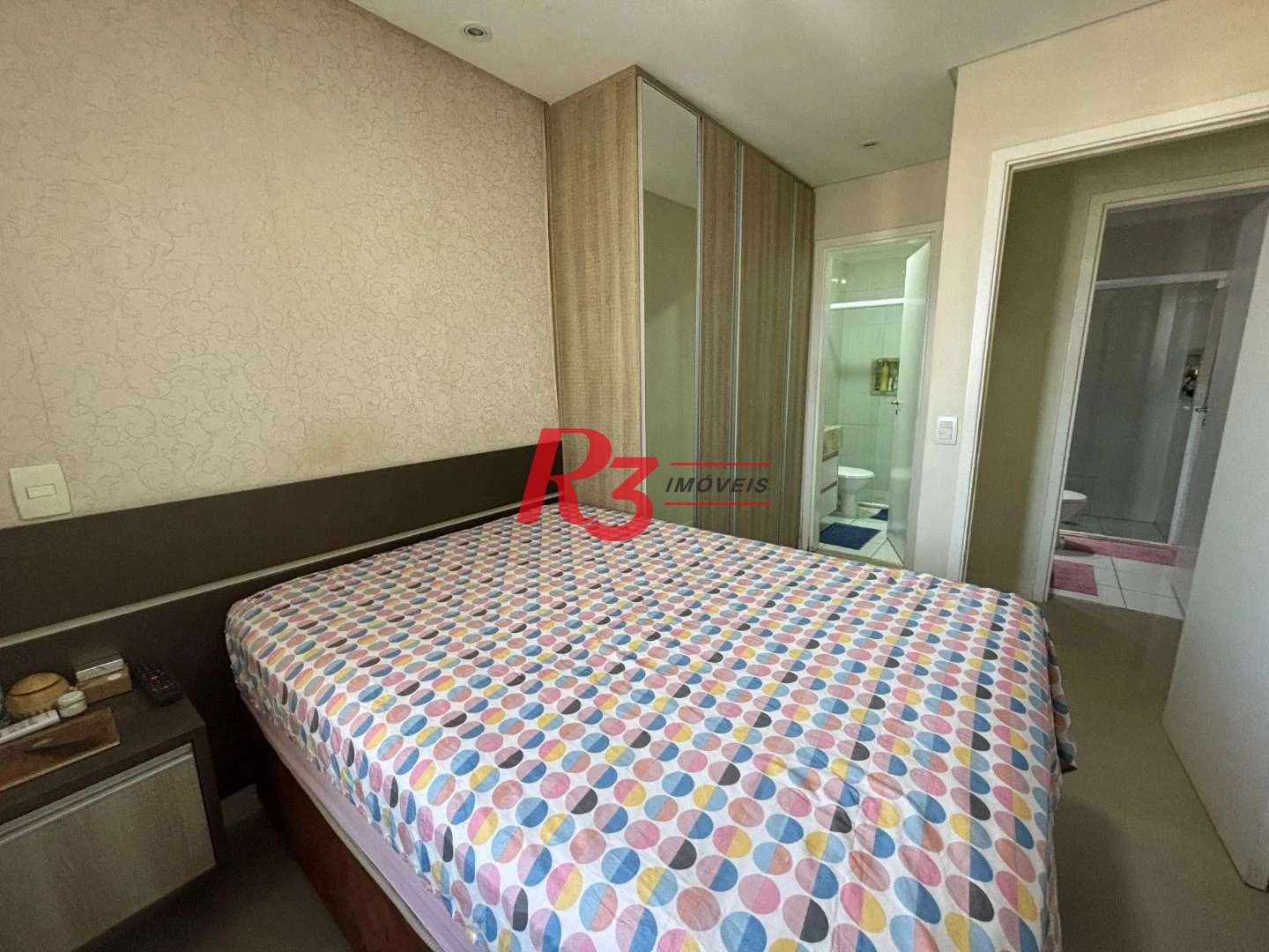 Apartamento com 2 dormitórios à venda, 64 m² por R$ 650.000,00 - Marapé - Santos/SP