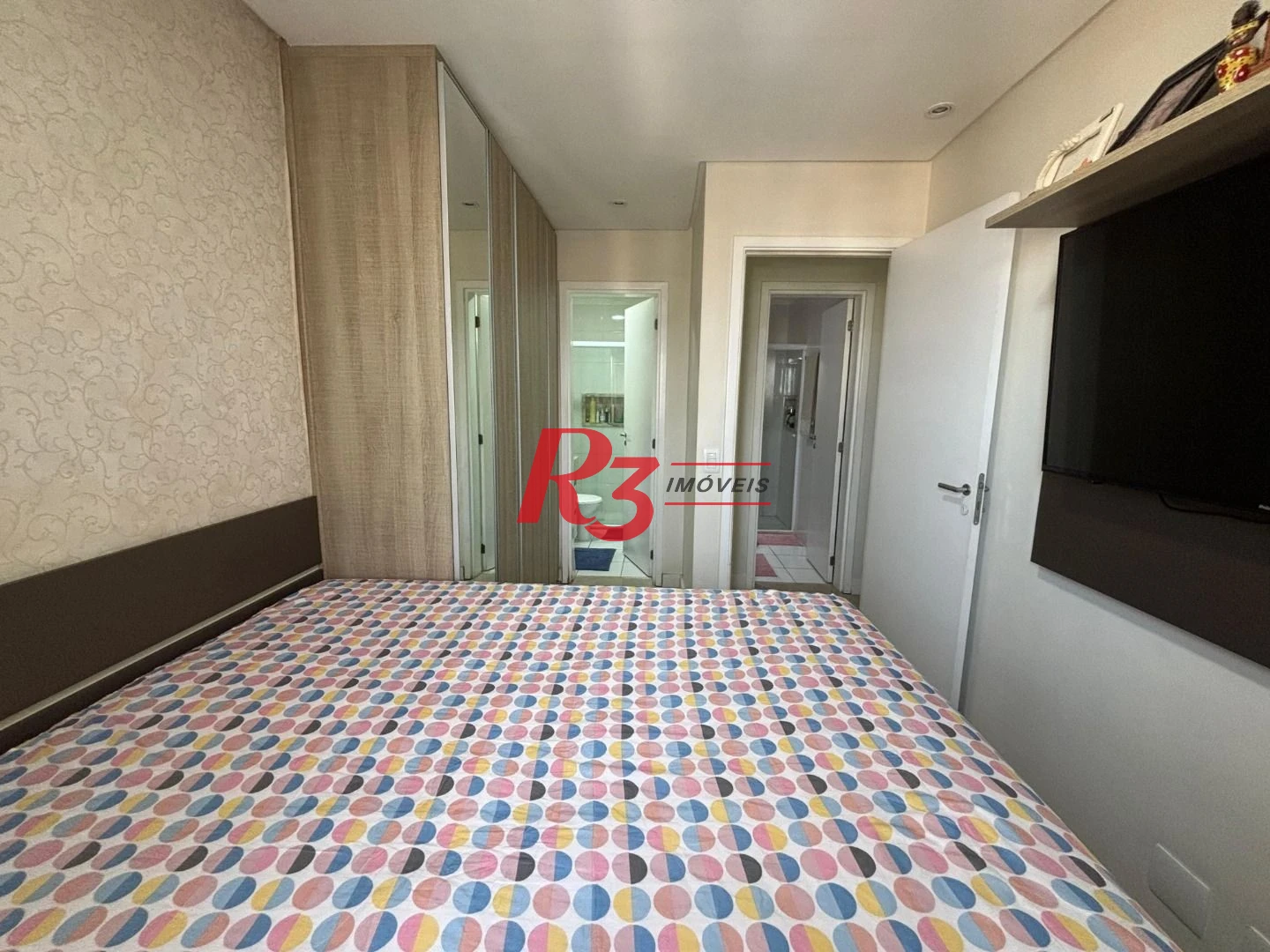 Apartamento com 2 dormitórios à venda, 64 m² por R$ 650.000,00 - Marapé - Santos/SP