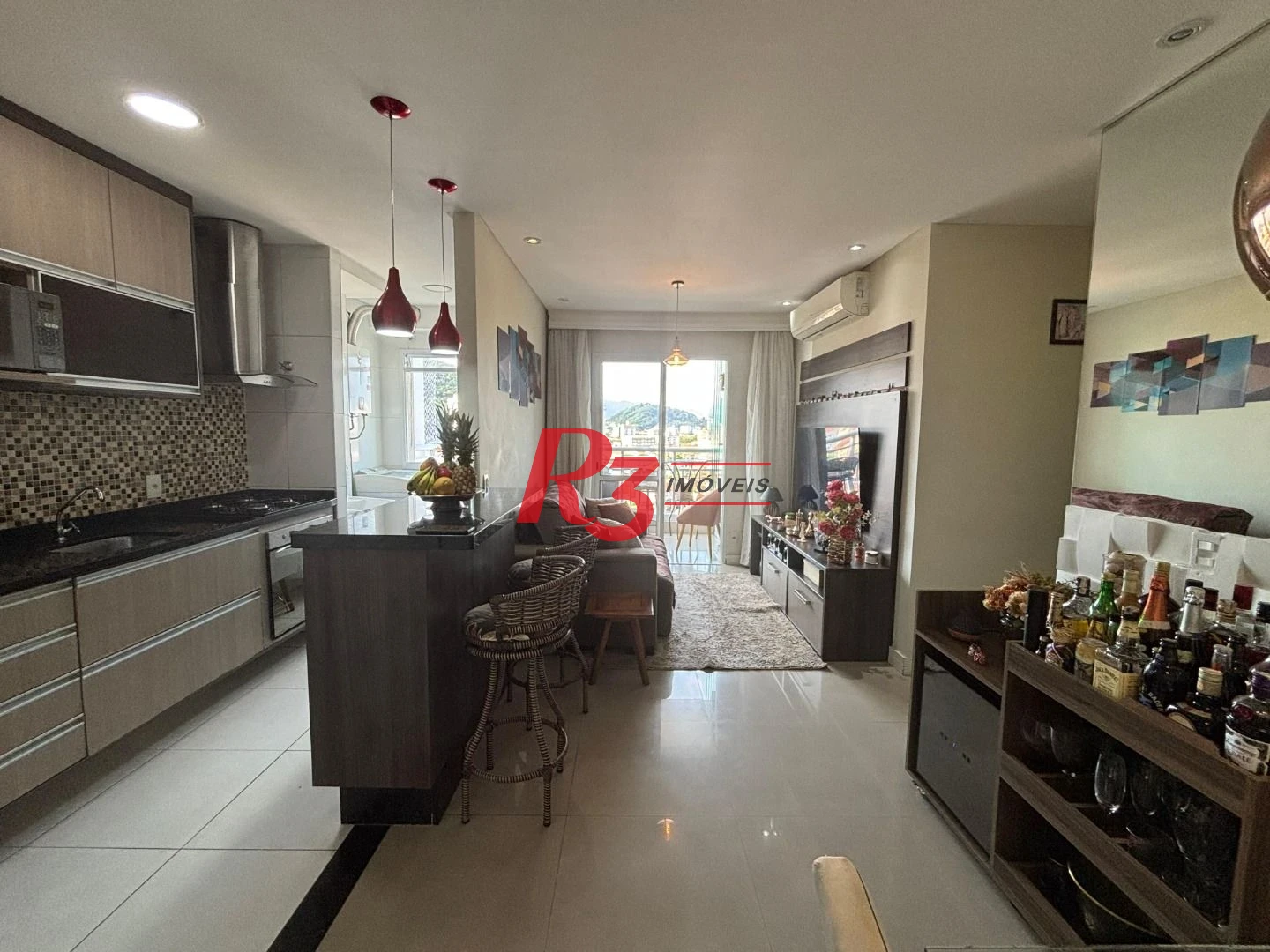 Apartamento com 2 dormitórios à venda, 64 m² por R$ 650.000,00 - Marapé - Santos/SP