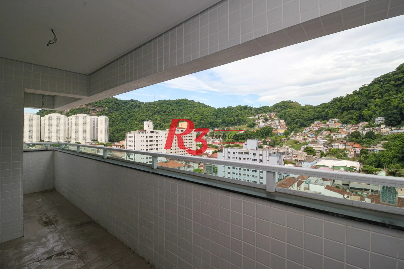 Apartamento com 2 dormitórios à venda, 59 m² por R$ 510.000,00 - Marapé - Santos/SP