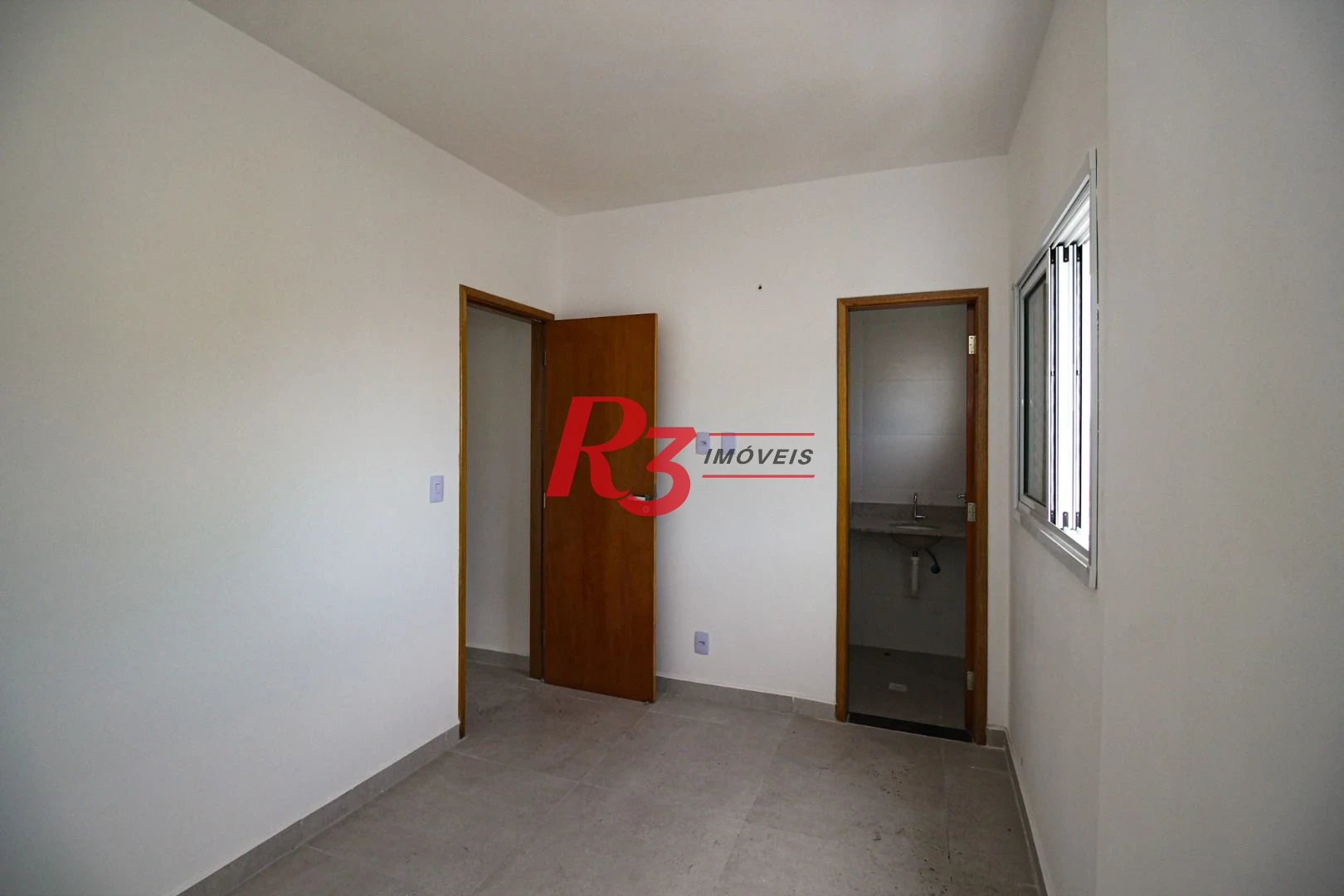 Apartamento com 2 dormitórios à venda, 59 m² por R$ 510.000,00 - Marapé - Santos/SP