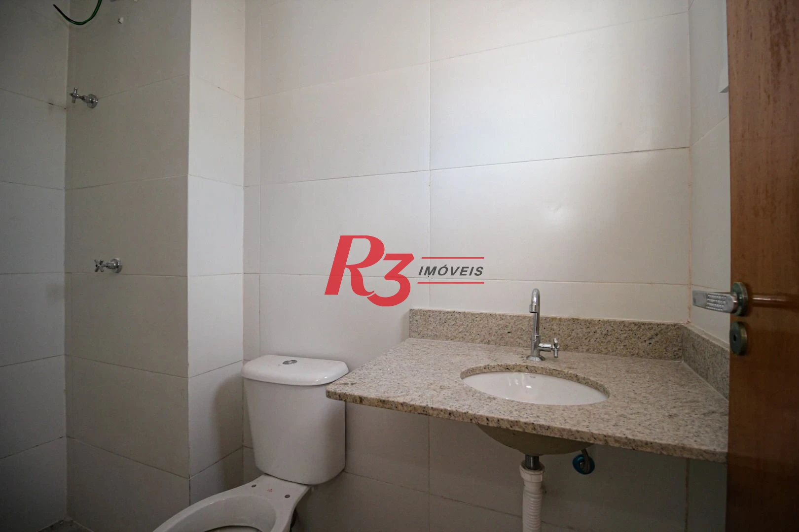 Apartamento com 2 dormitórios à venda, 59 m² por R$ 510.000,00 - Marapé - Santos/SP