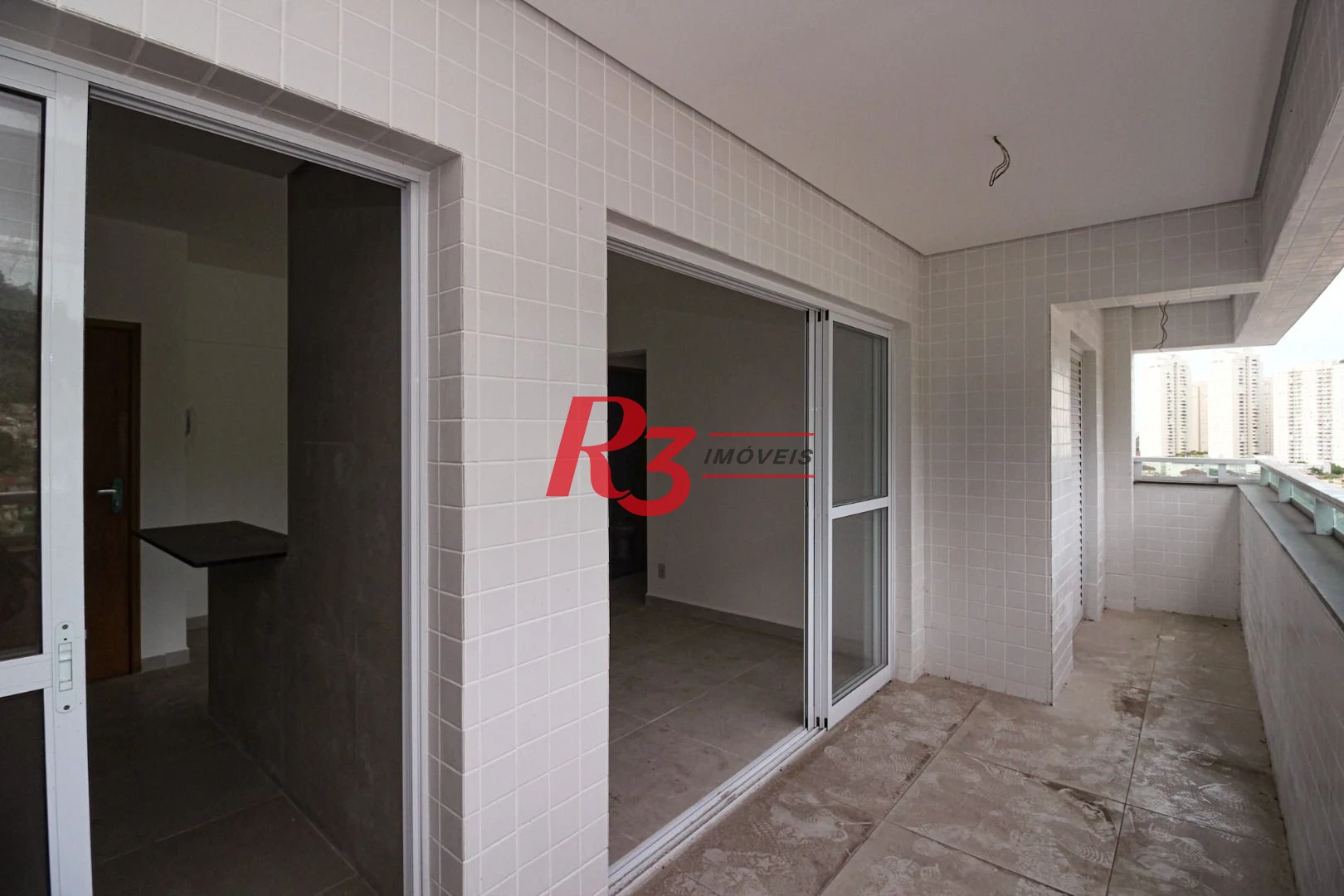 Apartamento com 2 dormitórios à venda, 59 m² por R$ 510.000,00 - Marapé - Santos/SP