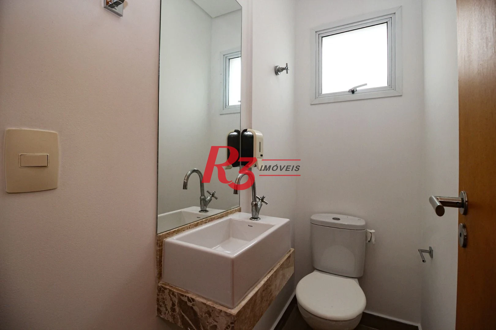 Apartamento para alugar, 60 m² por R$ 3.600,00/mês - Ponta da Praia - Santos/SP