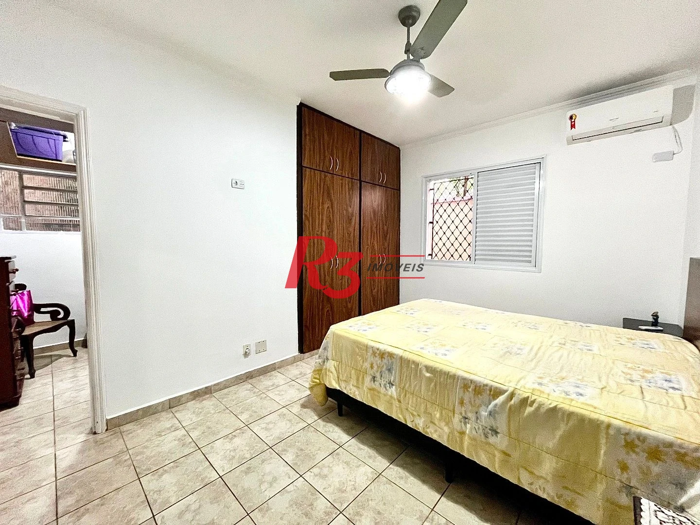 Casa com 3 dormitórios à venda, 233 m² por R$ 1.200.000,00 - Campo Grande - Santos/SP