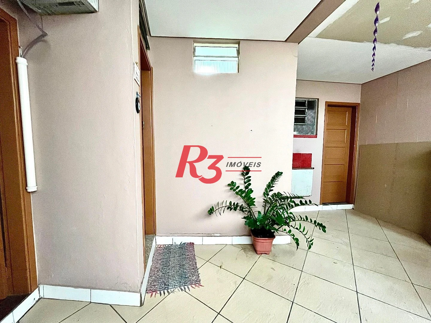 Casa com 3 dormitórios à venda, 233 m² por R$ 1.200.000,00 - Campo Grande - Santos/SP